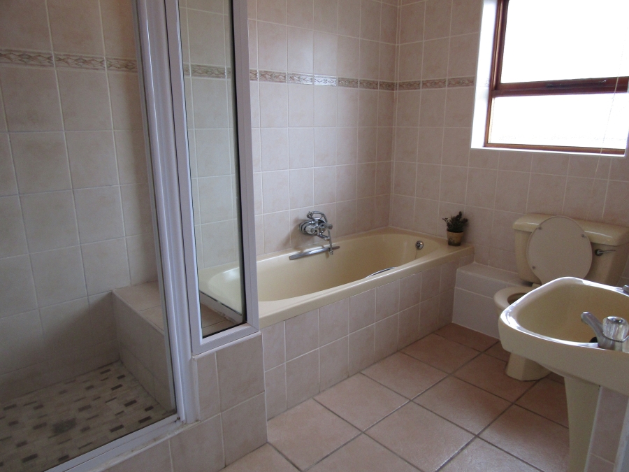 3 Bedroom Property for Sale in Boskloof Eastern Cape